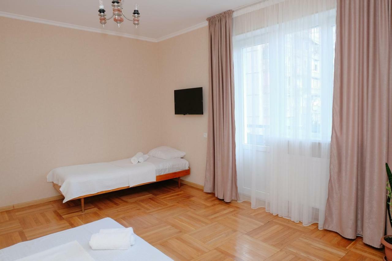 Keti&Tatia Sisters Apartment - Near Old And Central Τυφλίδα Εξωτερικό φωτογραφία